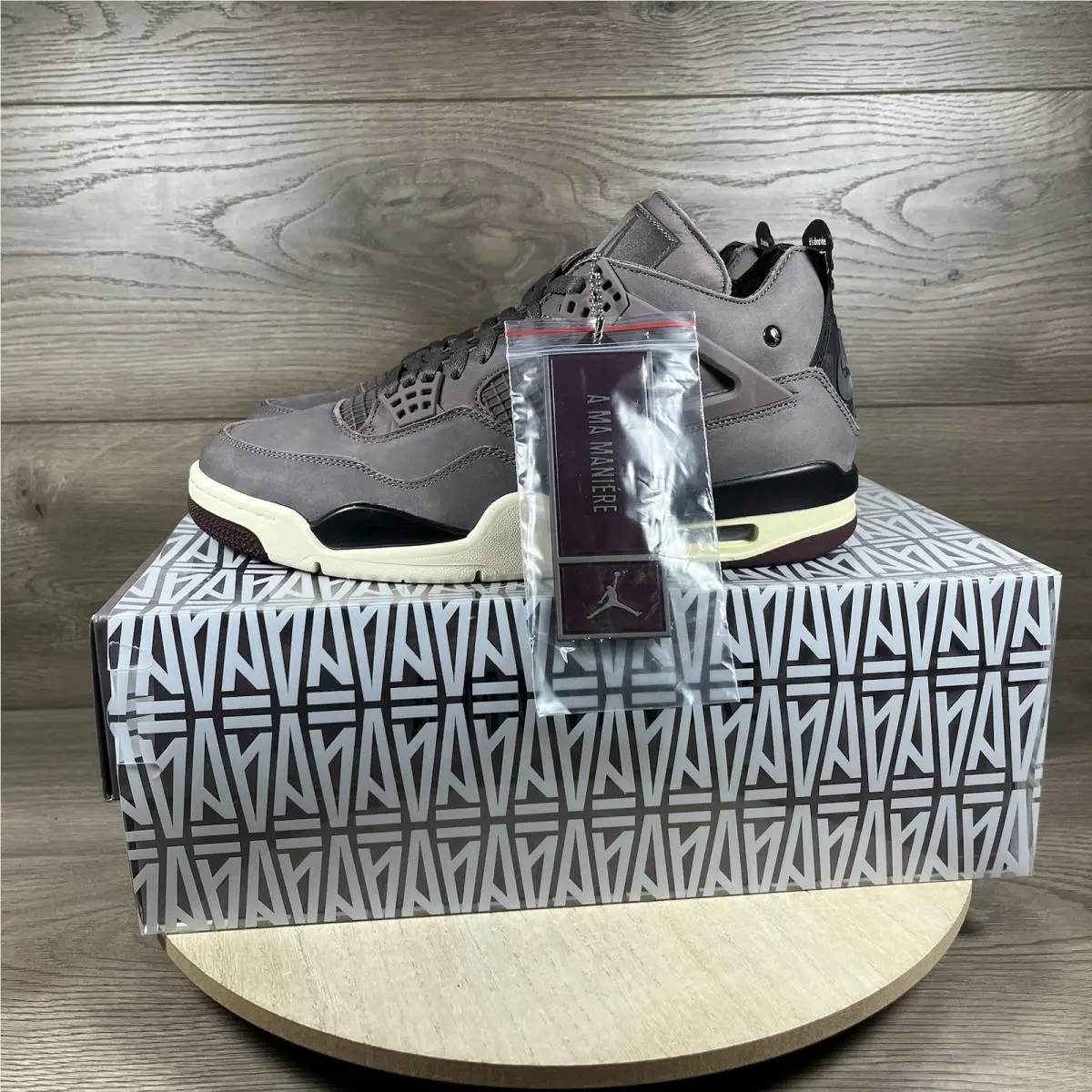 A Ma Manière x Nike Air Jordan 4 Retro Men 10 / Women 11.5 Violet Ore DV6773-220