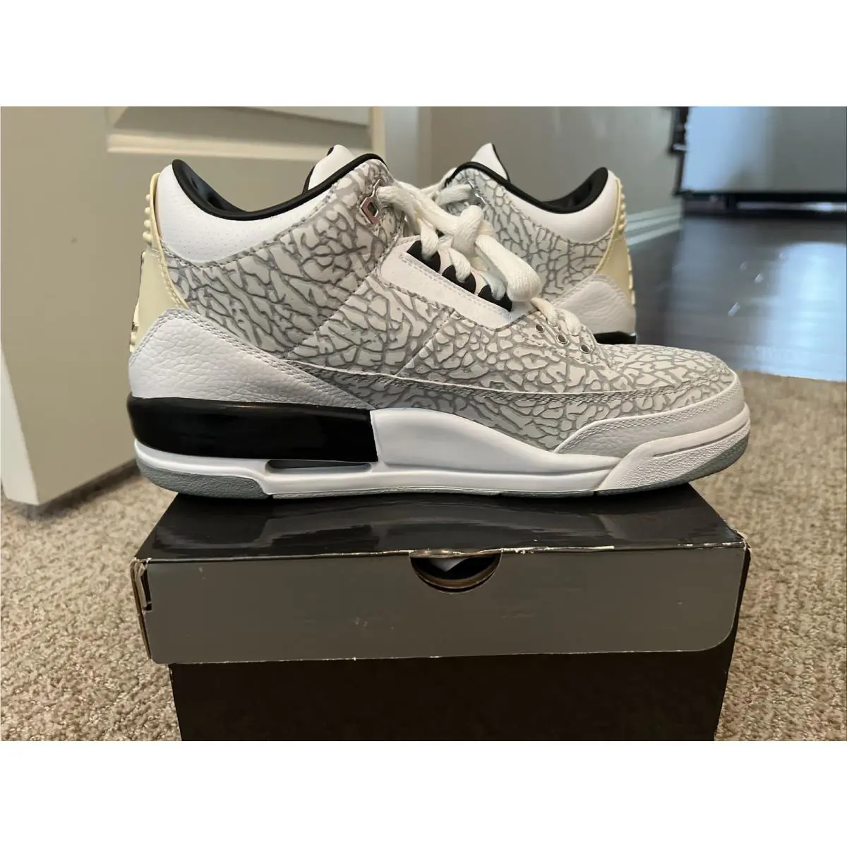 Nike shoes - Air Jordan Retro - Air Retro - 315767-101 - White 3