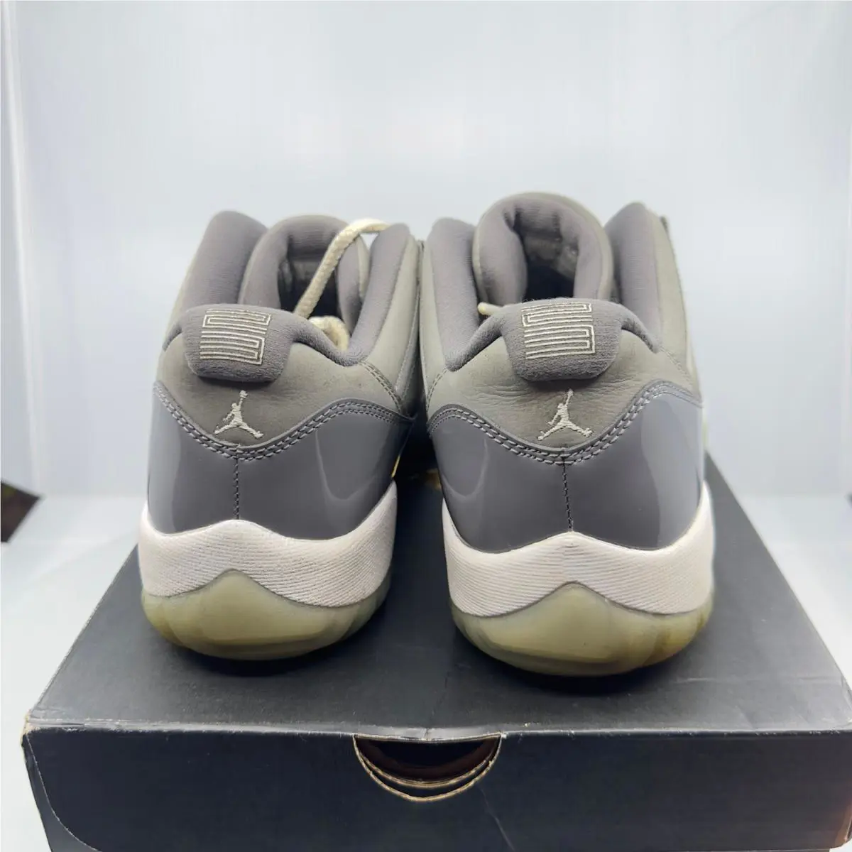 Nike shoes - Gray 3