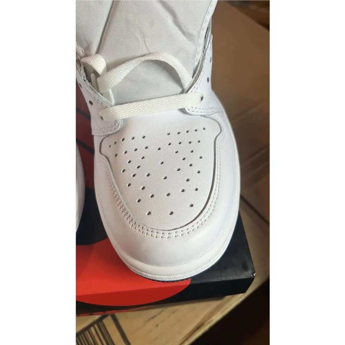 Nike shoes - Air Jordan 1 - Air - 555088-106 - White 8