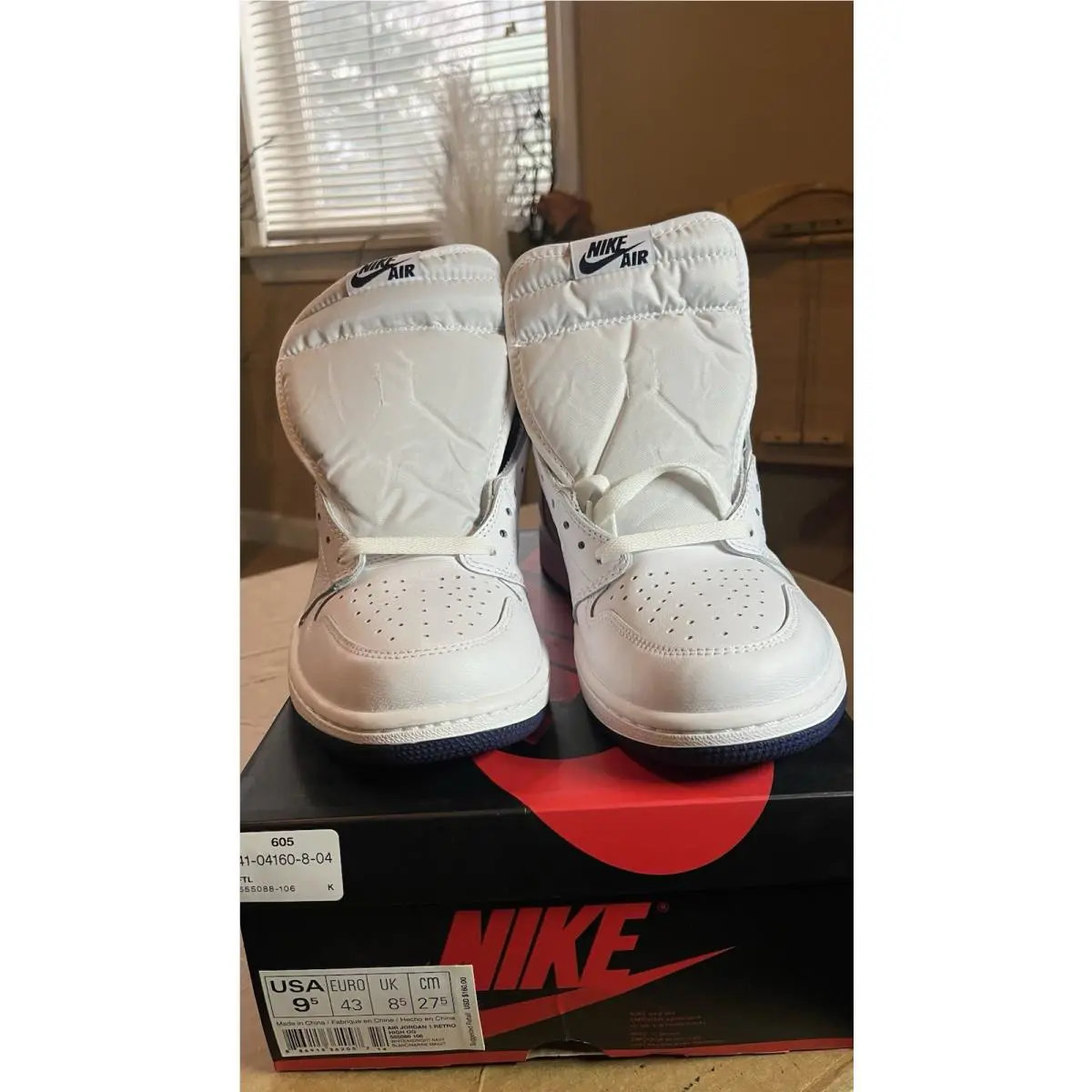 Nike shoes - Air Jordan 1 - Air - 555088-106 - White 4