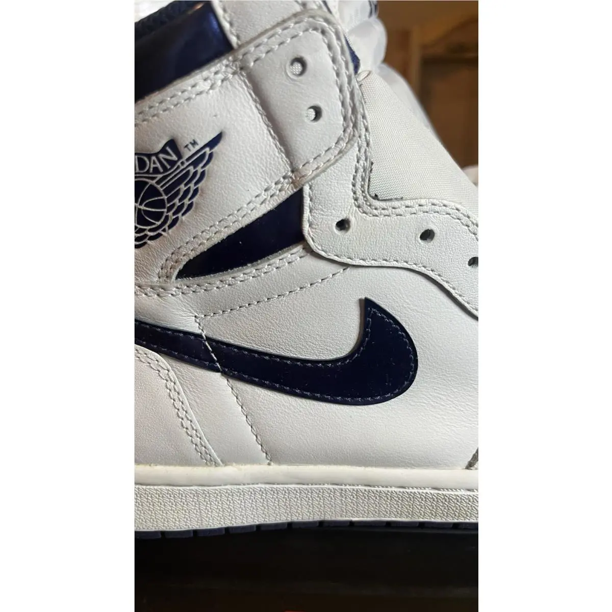 Nike shoes - Air Jordan 1 - Air - 555088-106 - White 5