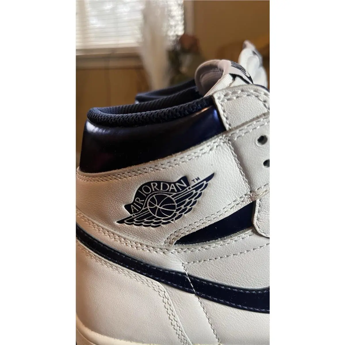 Nike shoes - Air Jordan 1 - Air - 555088-106 - White 6