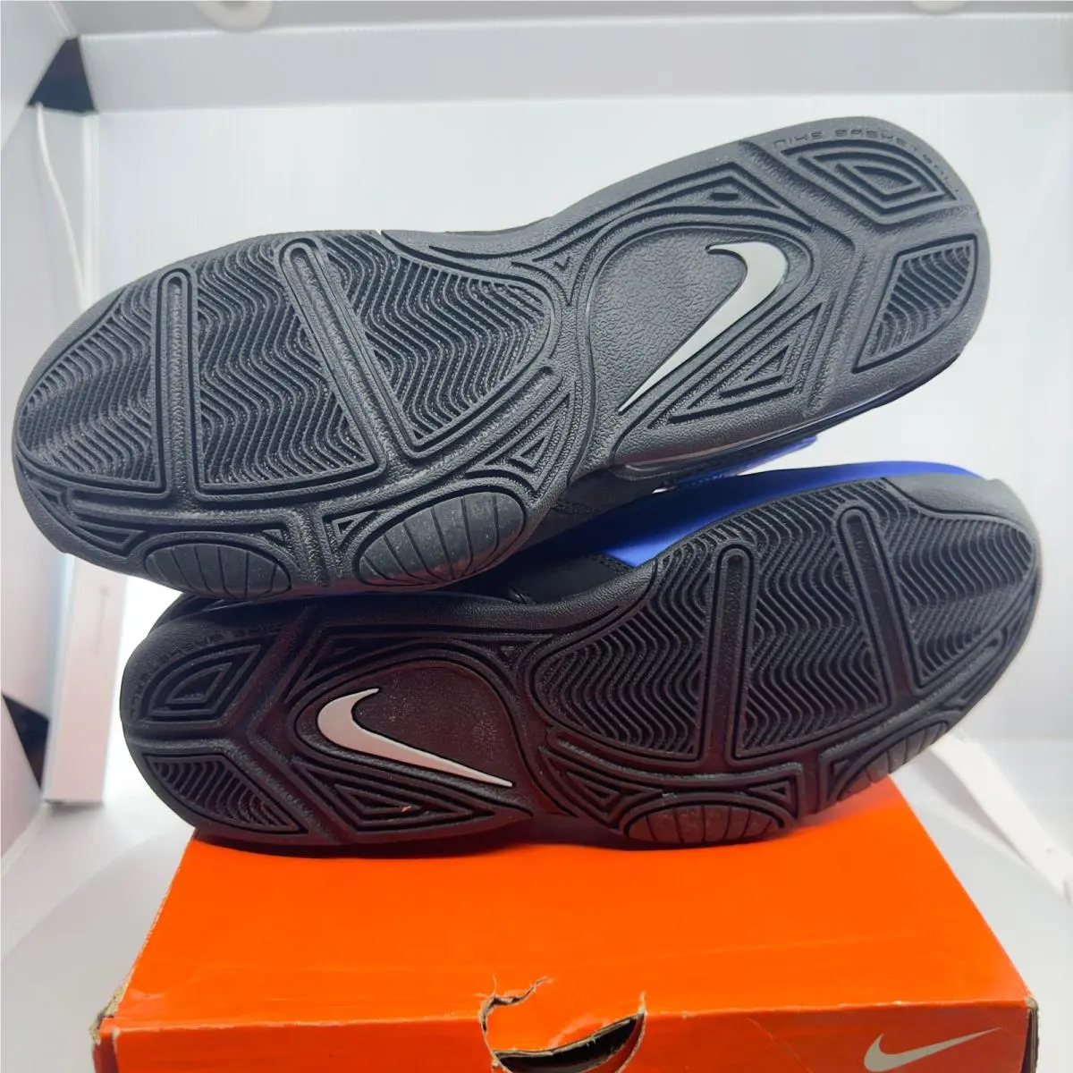 Nike shoes - Blue 2