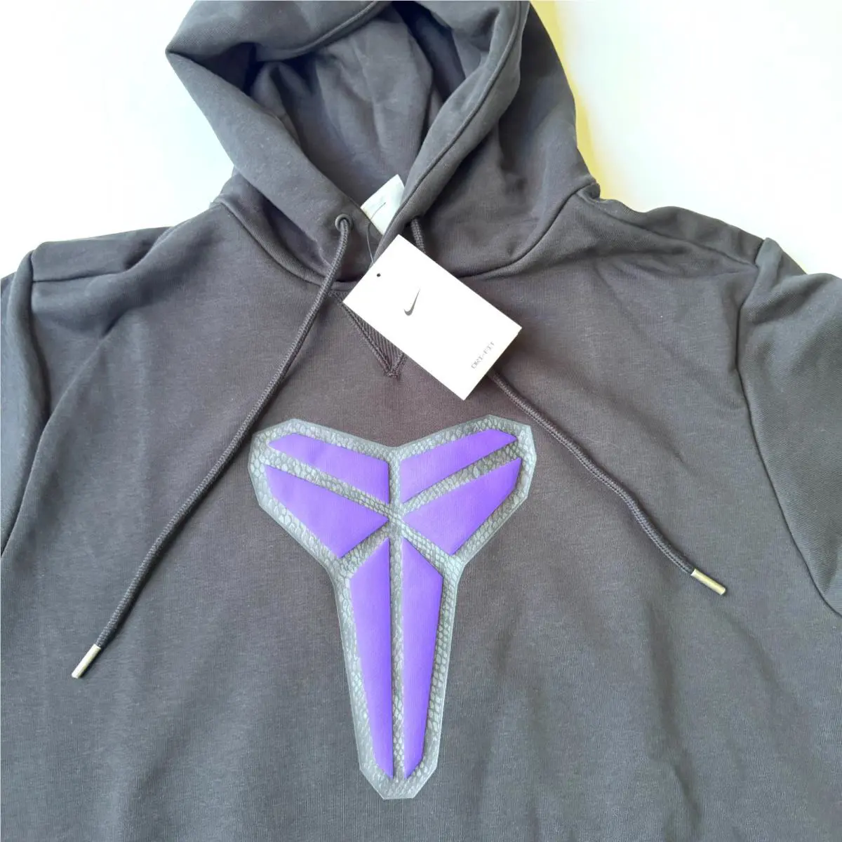 Nike clothing - Black (UPC: 197596565324) 1