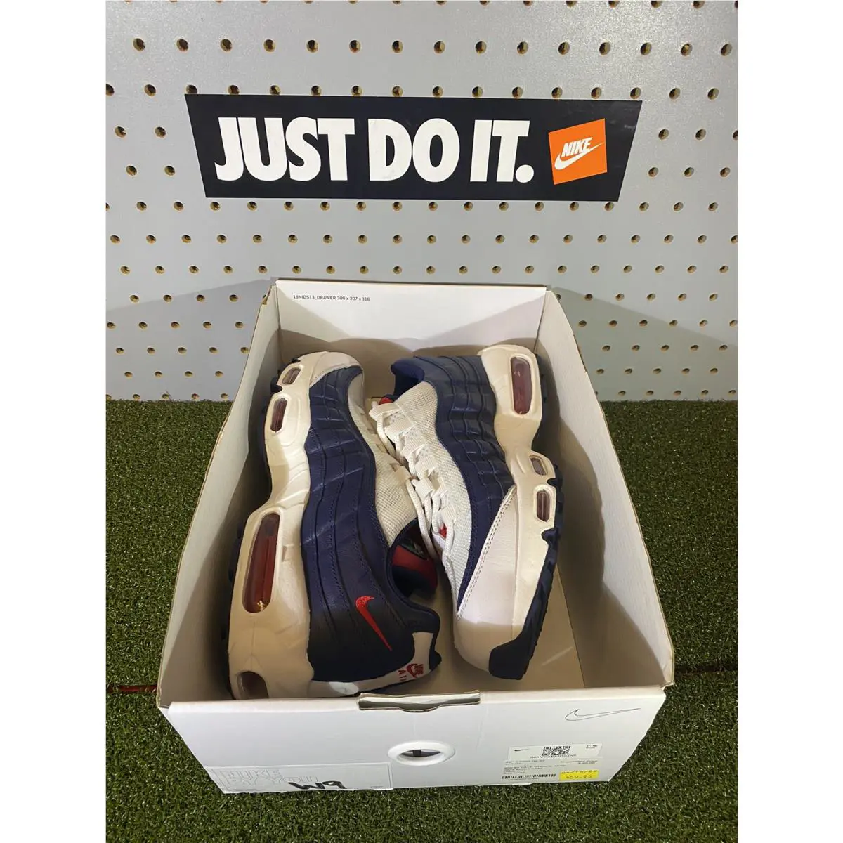 Nike shoes - Nike Air Max 95 ID - White (UPC: 00196152825780) 7