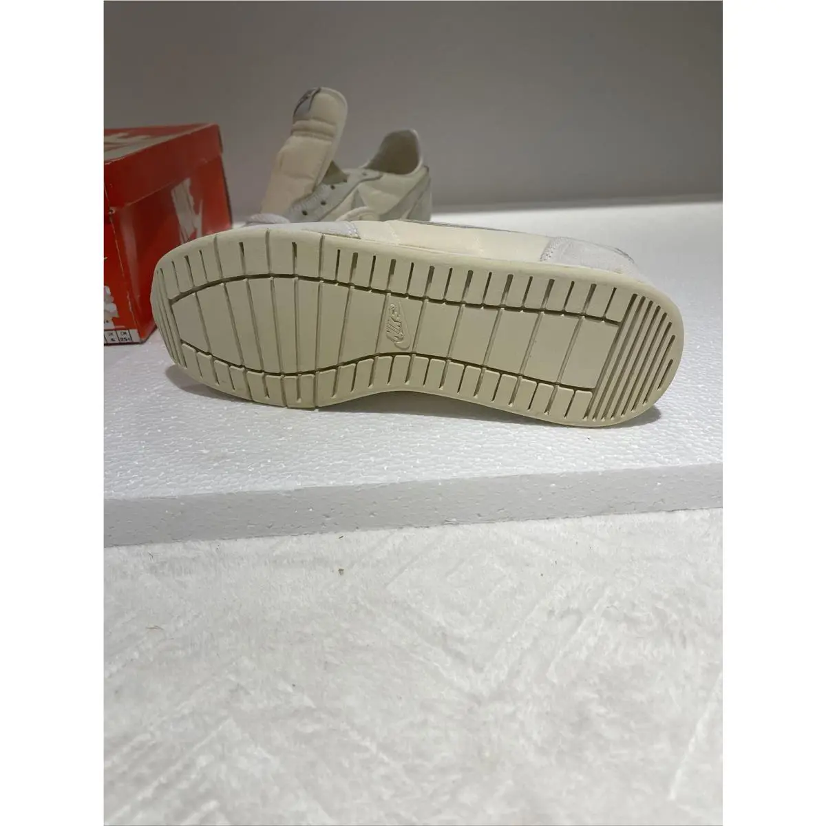Nike shoes - Eagle - Eagle - White 9