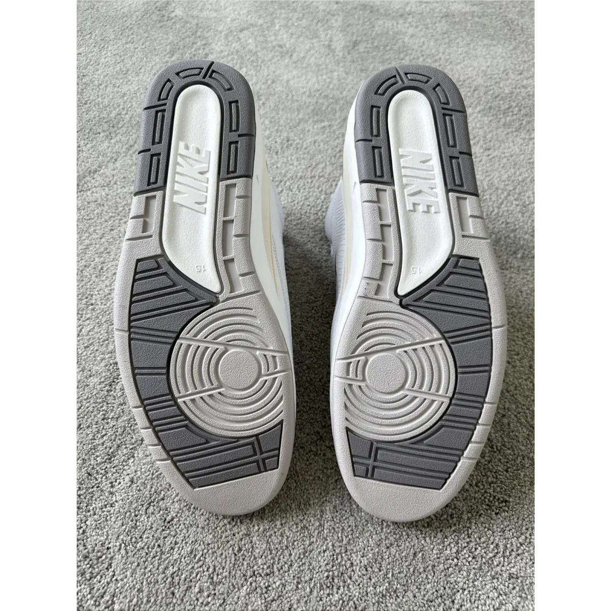 Nike shoes - Air Jordan Retro - Air Retro - White 9