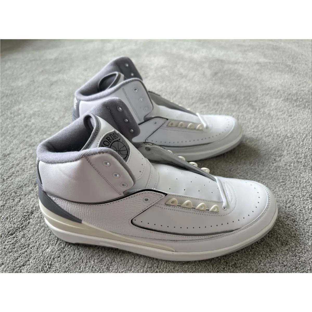 Nike shoes - Air Jordan Retro - Air Retro - White 1