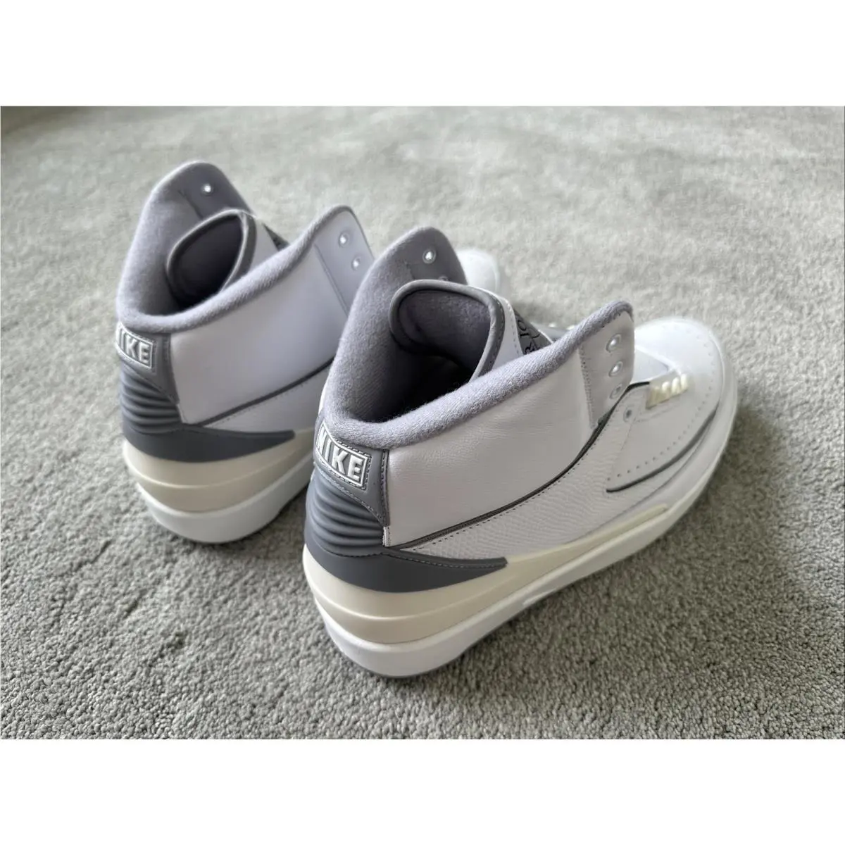 Nike shoes - Air Jordan Retro - Air Retro - White 6