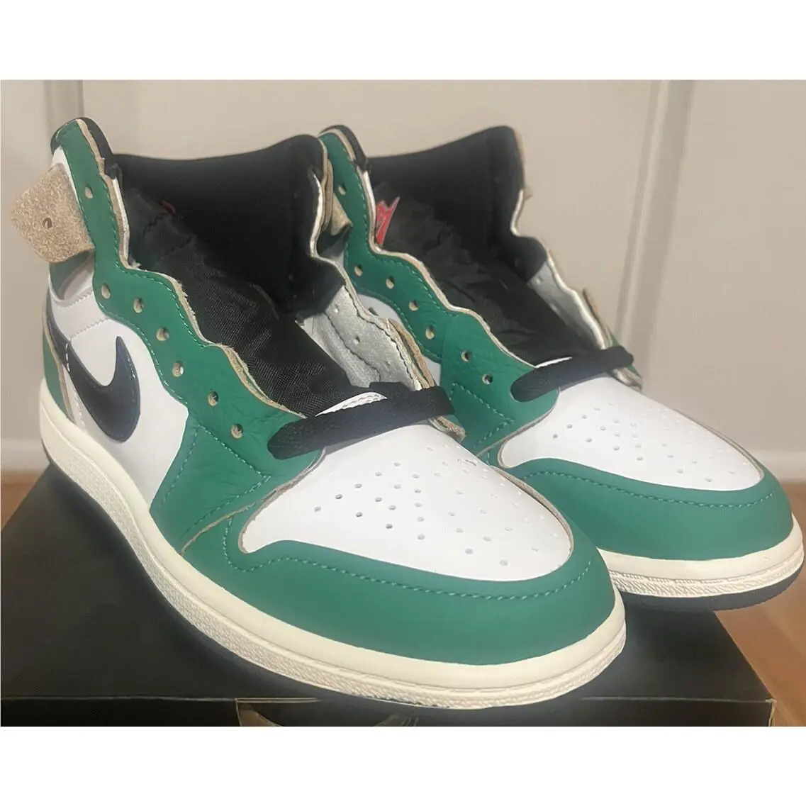 Nike shoes - Jordan 1 - Green 0