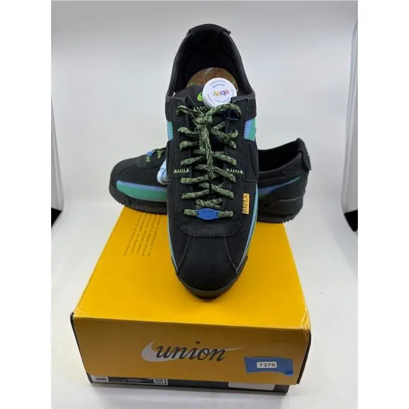 Nike shoes - Black 3