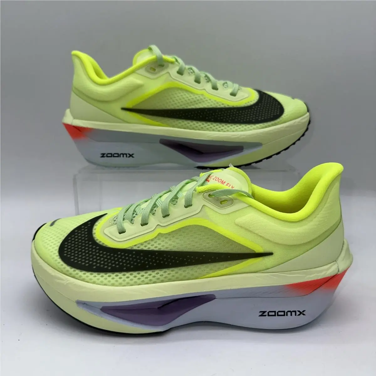 Nike Women`s Size 7 Zoom Fly 6 FN8455 701 Sneaker Trainer Yellow Running
