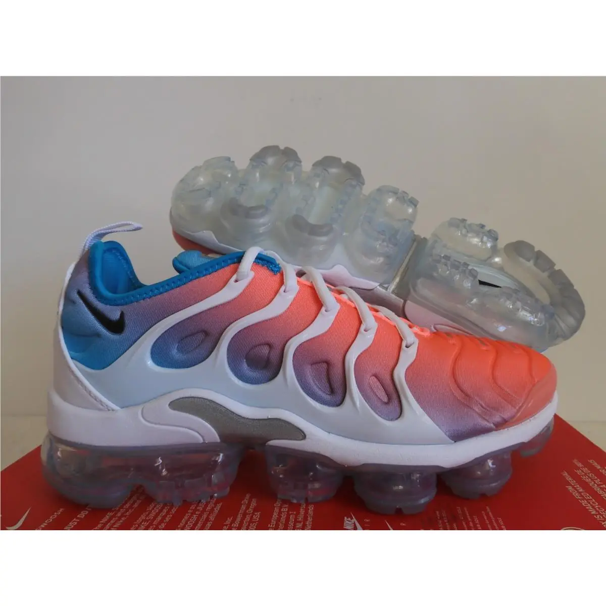 Wmns Nike Air Vapormax Plus Lava Glow Pink-black-white SZ 7.5 CI5862-600