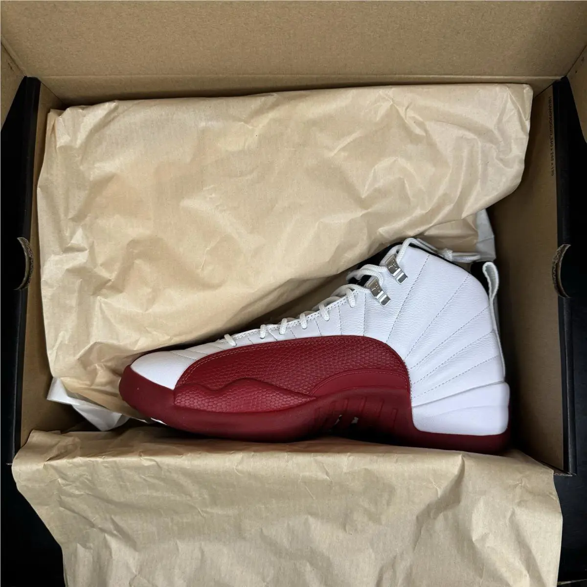 Nike shoes - Jordan Retro 12 - Retro - Cherry Red 9