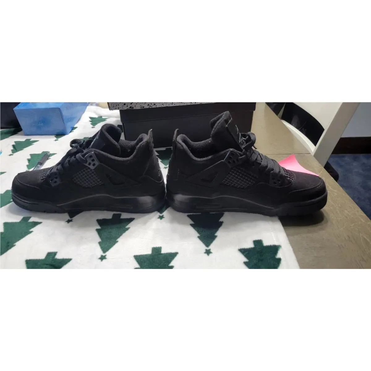 Nike shoes - Air Jordan 4 - Air - Black 3