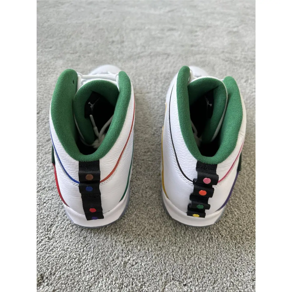Nike shoes - Jordan 10 - White 5