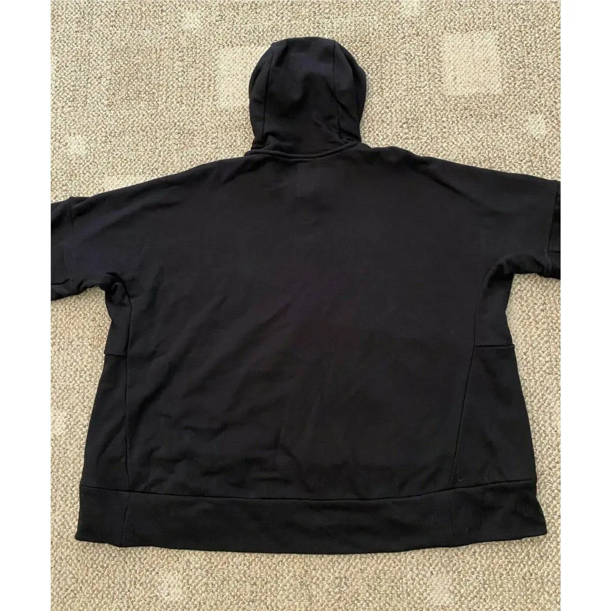Nike clothing - Black (UPC: 194275664811) 1