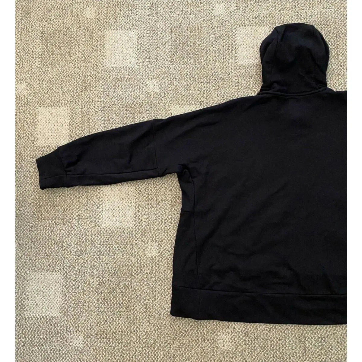 Nike clothing - Black (UPC: 194275664811) 2