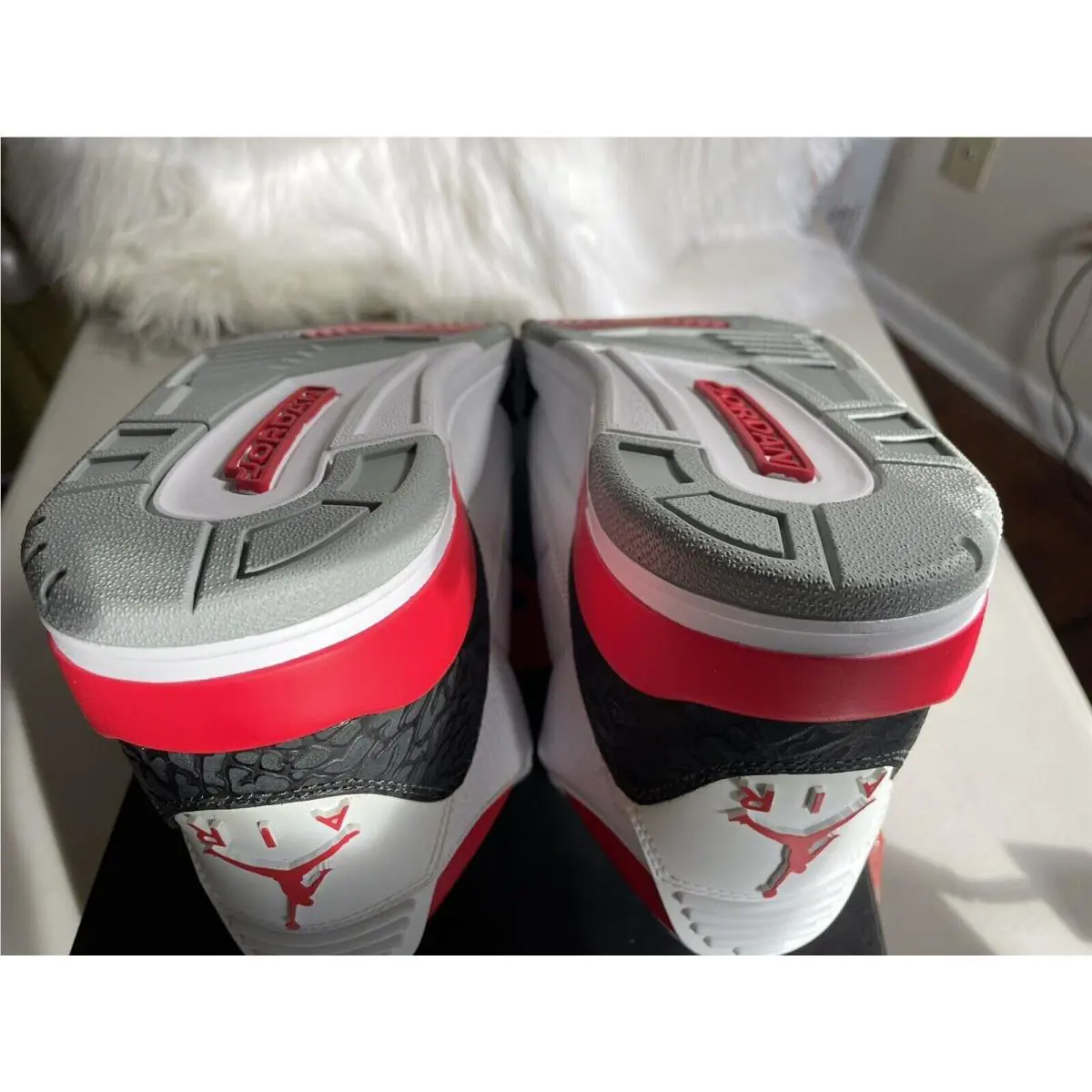 Nike shoes - Jordan 3 - 136064120 - Red, Manufacturer: White/Fire Red/Silver/Black 3