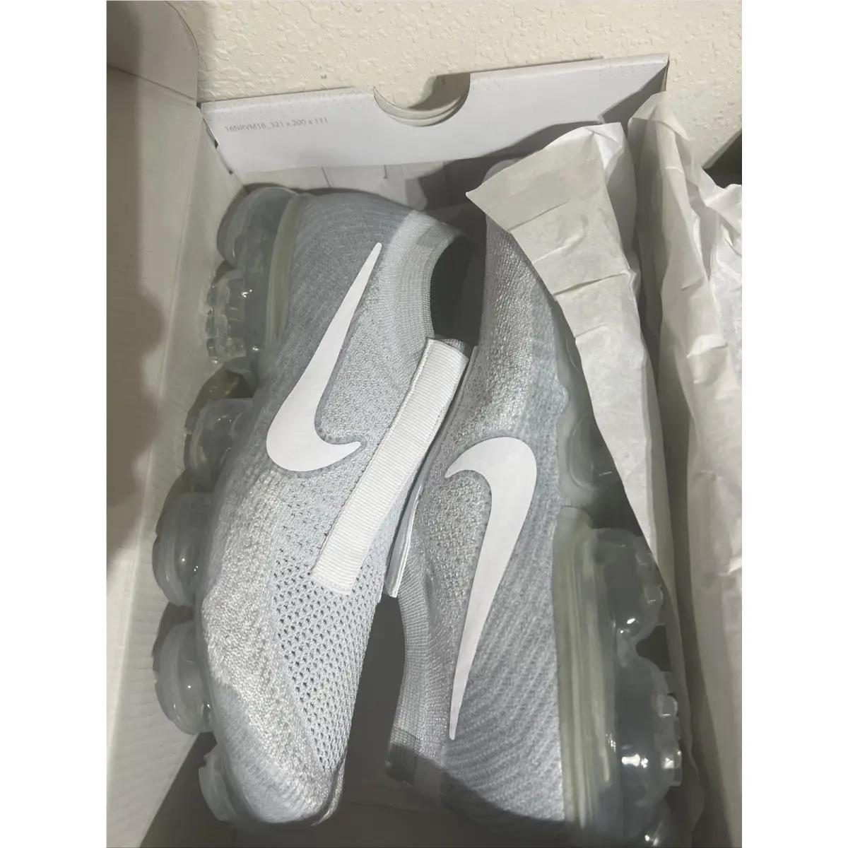 Nike shoes - Nike Air VaporMax - Air VaporMax - AQ0581002 - Gray 1