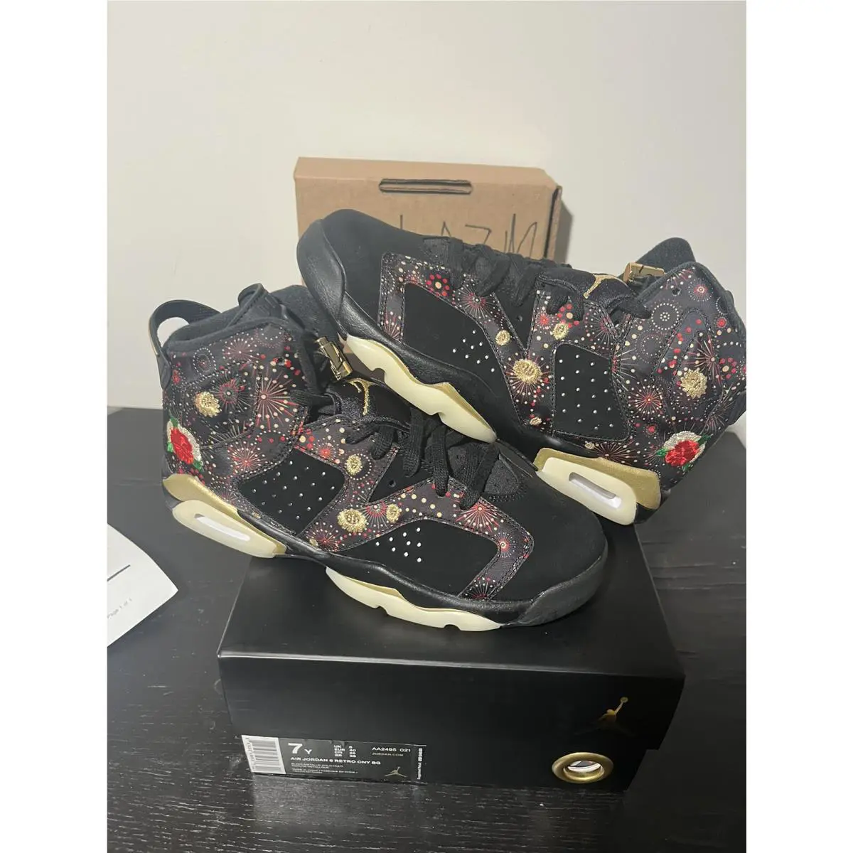 Nike shoes - Air Jordan 6 - Air - Multicolor 0