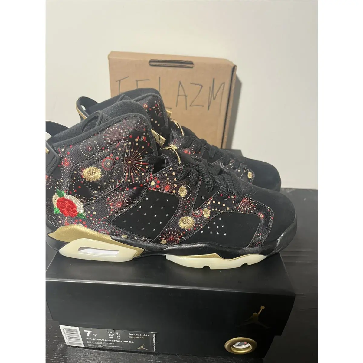 Nike shoes - Air Jordan 6 - Air - Multicolor 3