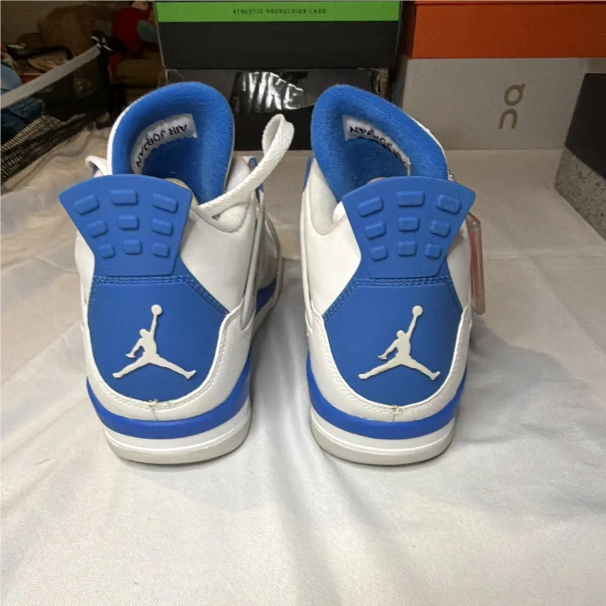Nike shoes - Air Jordan 4 - Air - 308497-117 - White (UPC: 0886668629865) 0