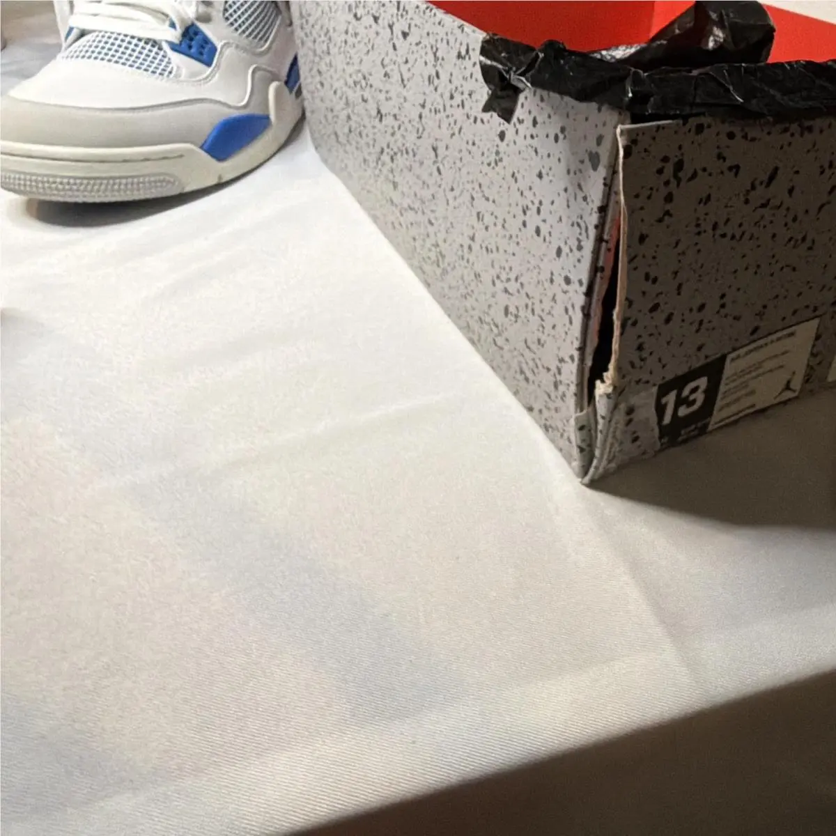 Nike shoes - Air Jordan 4 - Air - 308497-117 - White (UPC: 0886668629865) 6