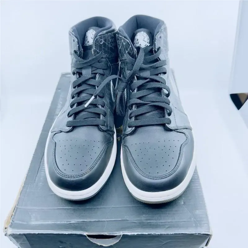 Nike shoes - Black 0