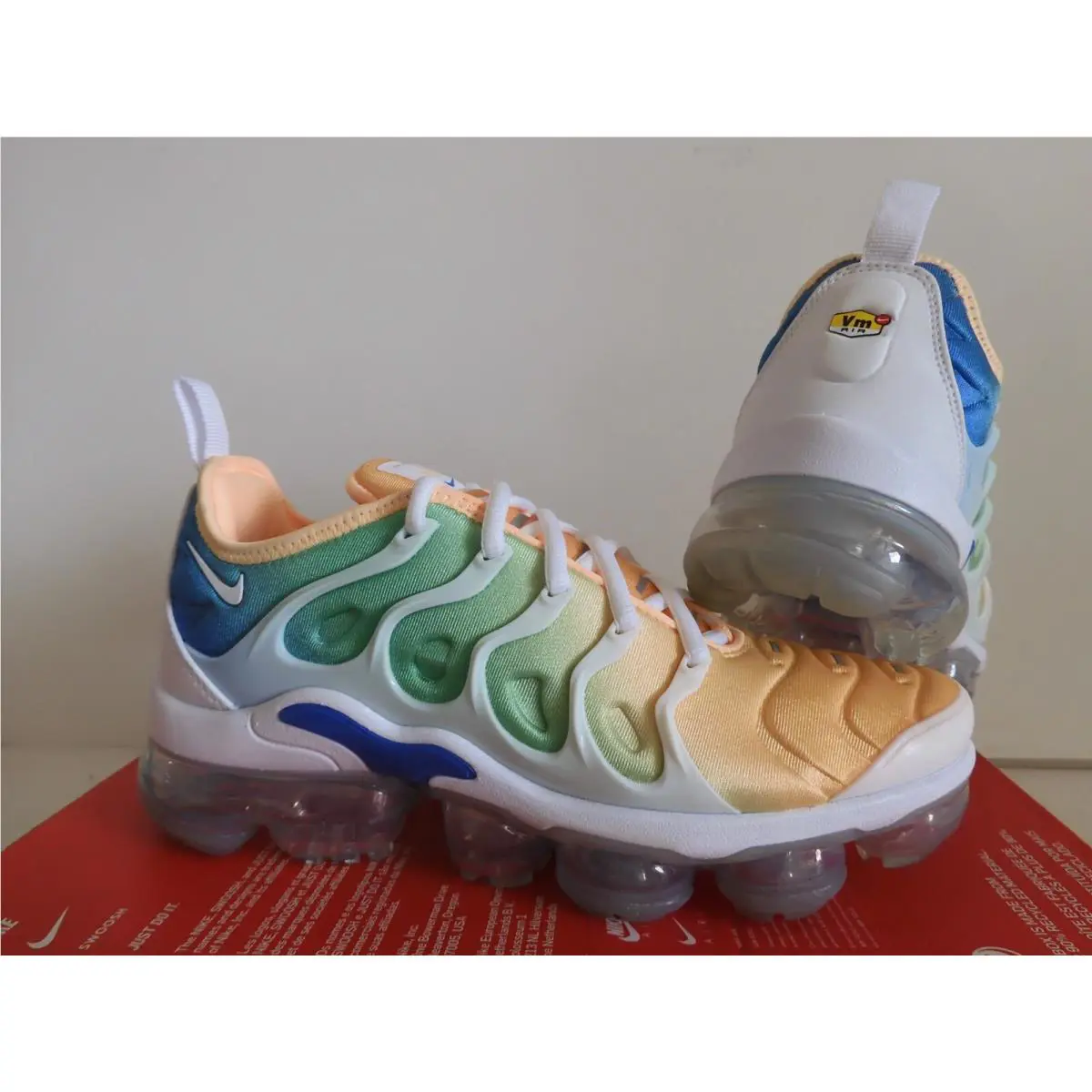 Nike shoes - Nike Air Vapormax Plus - Air Vapormax Plus - AO4550 100 - White 0