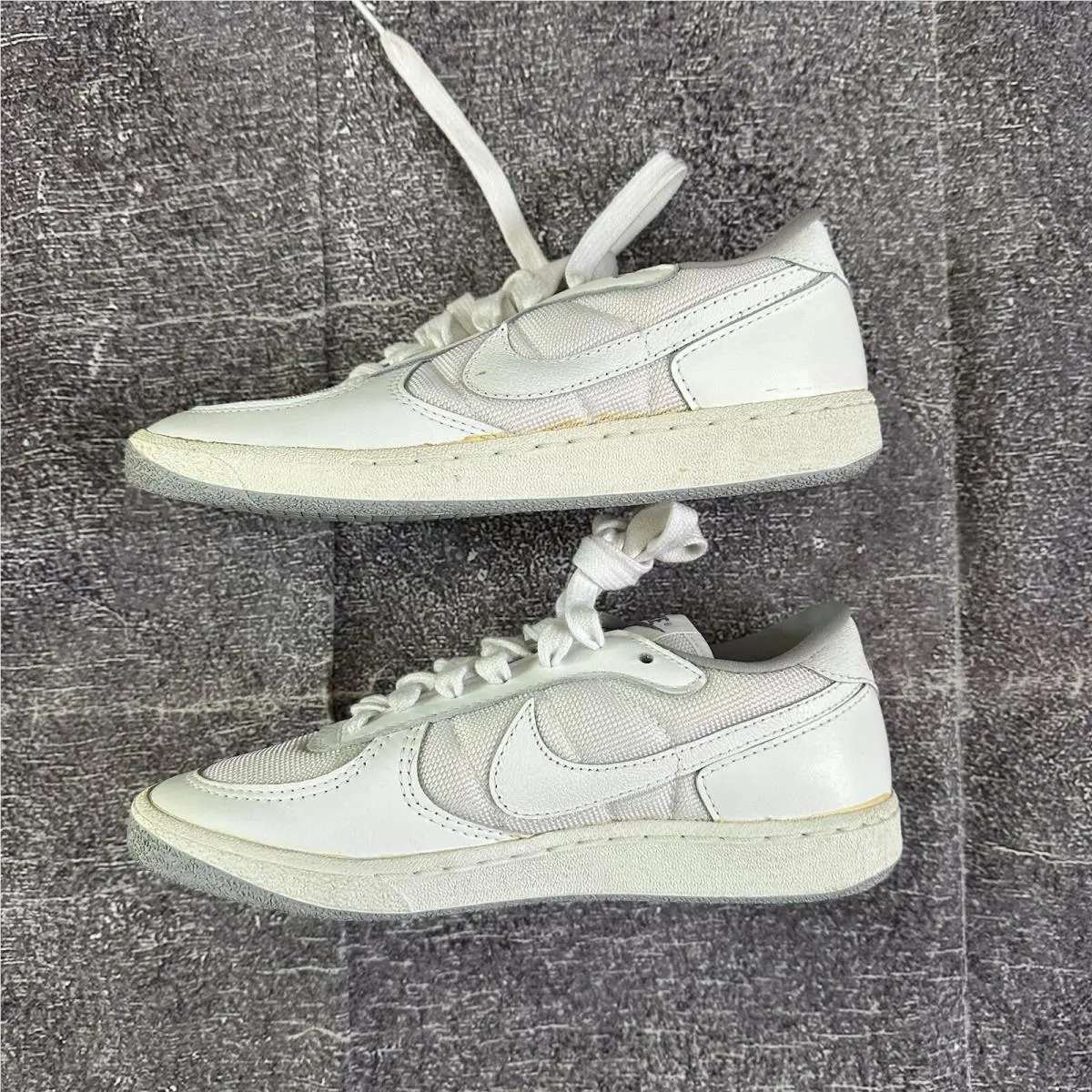 Nike shoes - Nike Meadow - Meadow - White 1