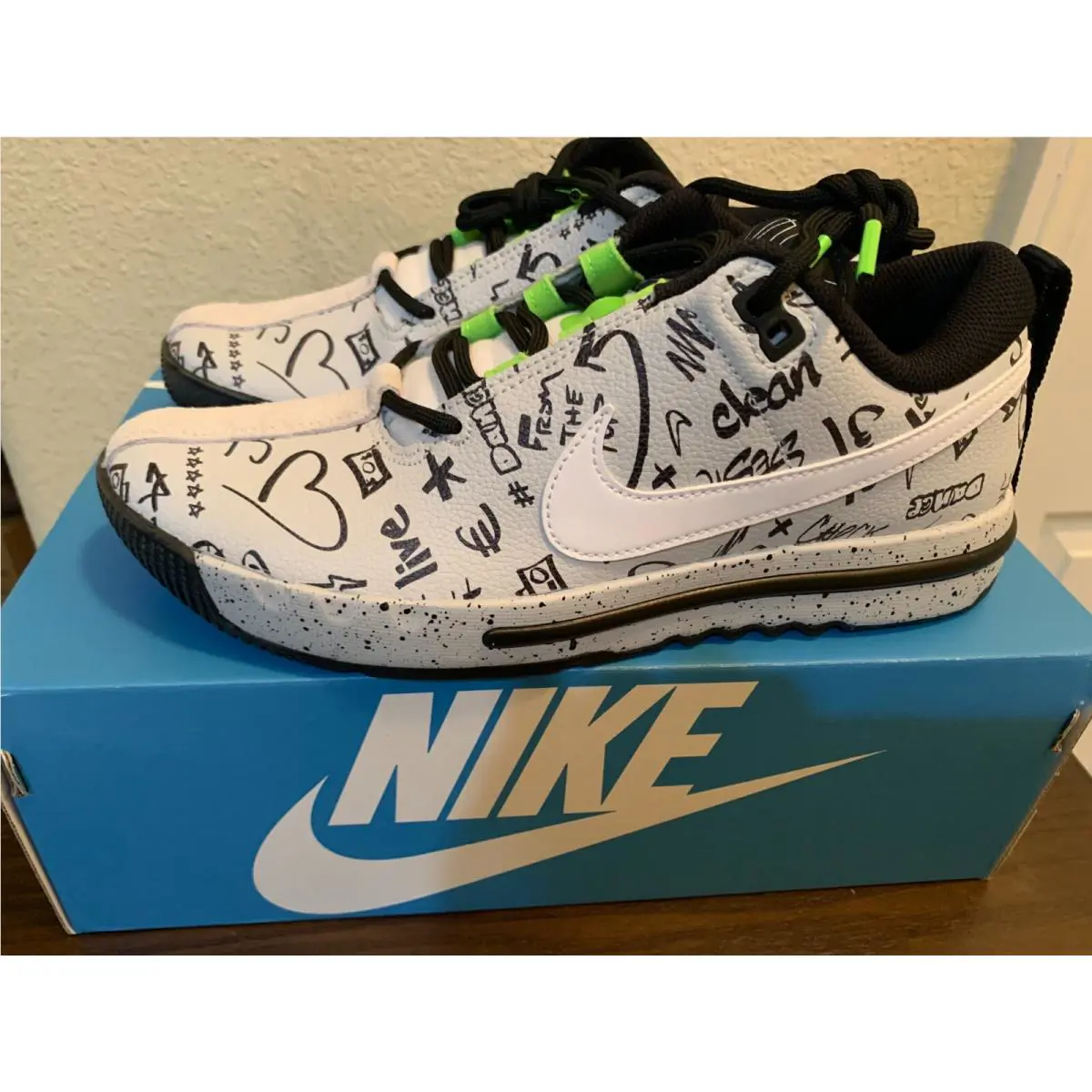 Nike shoes - Nike Air Sesh - Air Sesh - DD3680 002 - Silver 1