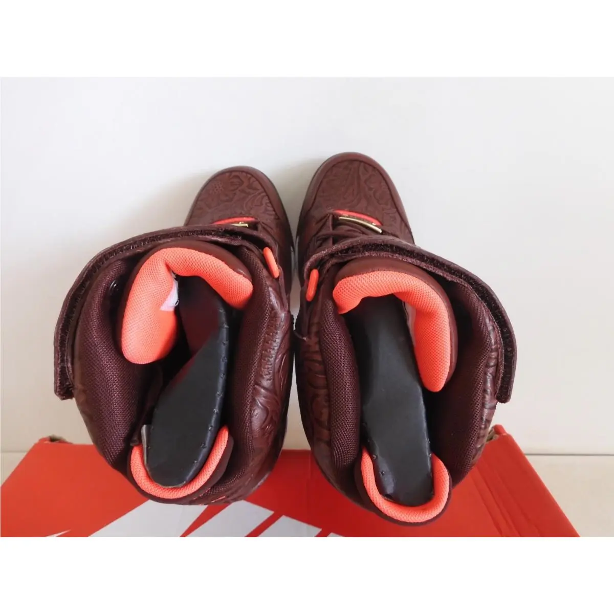 Nike shoes - Nike Air Revolution - Air Revolution - 633525-200 - Brown (UPC: 883153302739) 4