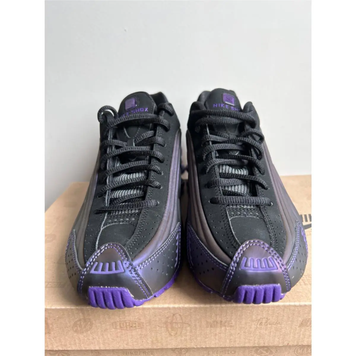 Nike shoes - Nike Shox - Shox - 302874 500 - Purple, Manufacturer: Black / Club Purple (UPC: 823233704329) 3