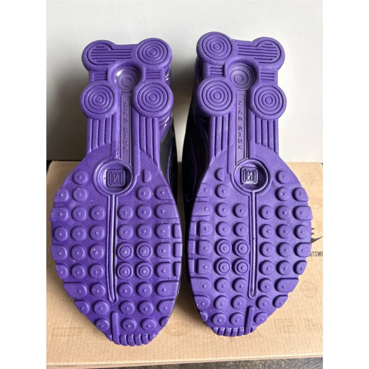 Nike shoes - Nike Shox - Shox - 302874 500 - Purple, Manufacturer: Black / Club Purple (UPC: 823233704329) 7