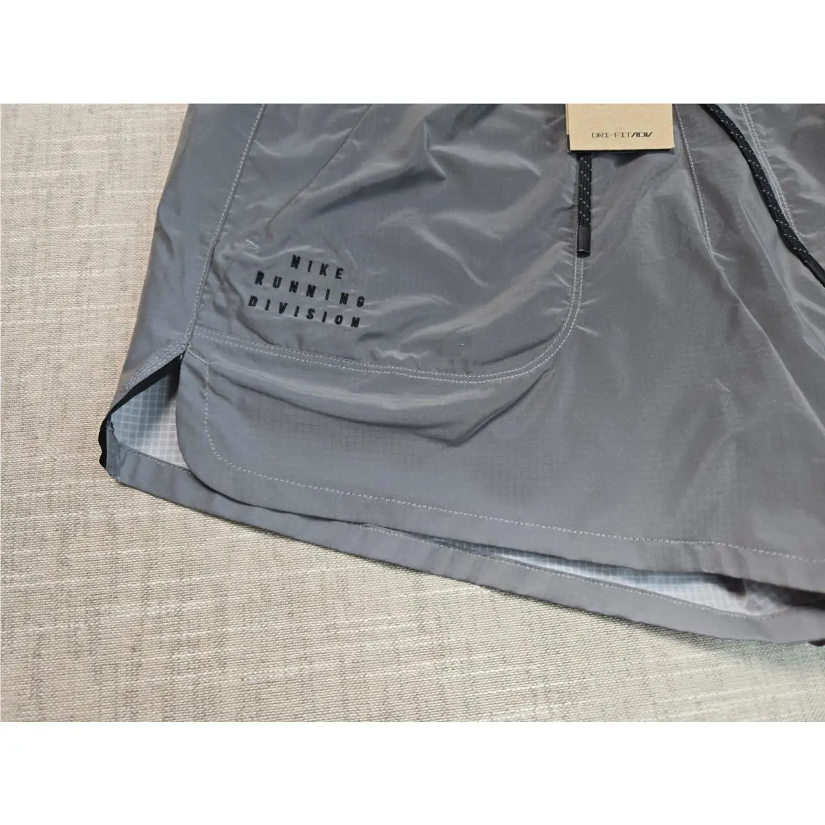 Nike clothing - Nike Run Division Shorts - Run Division Shorts - FZ1123-035 - Silver Black 2