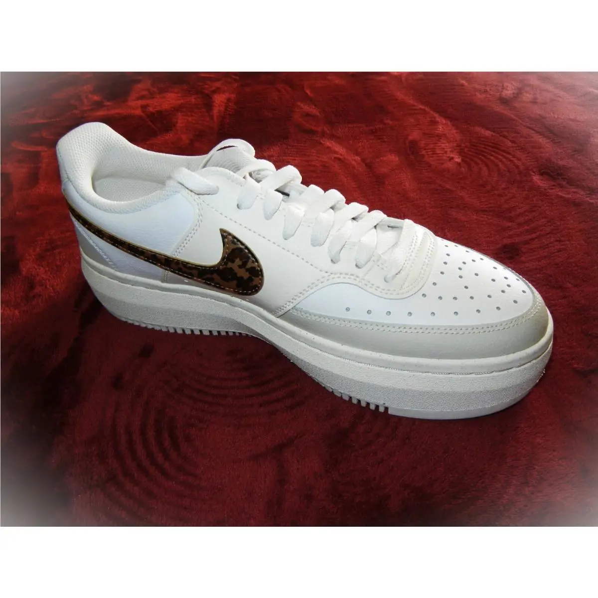 Nike shoes - Nike Court - Court - D02791100 - White 17