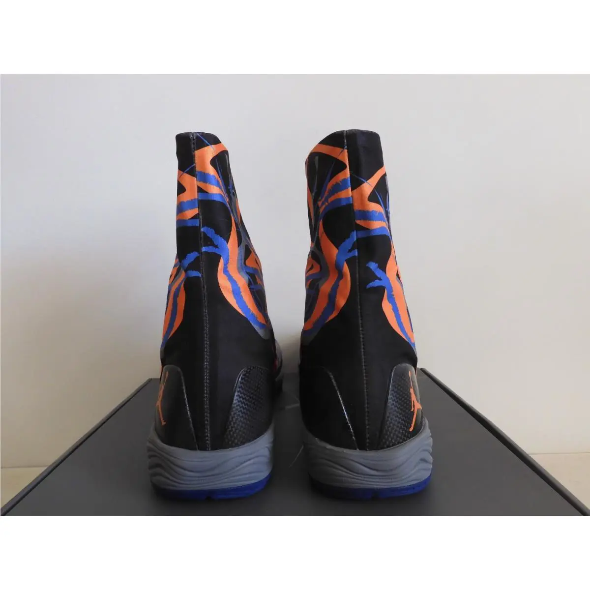 Nike shoes - Air Jordan 28 - Air - 555109-008 - Black (UPC: 887226909184) 3