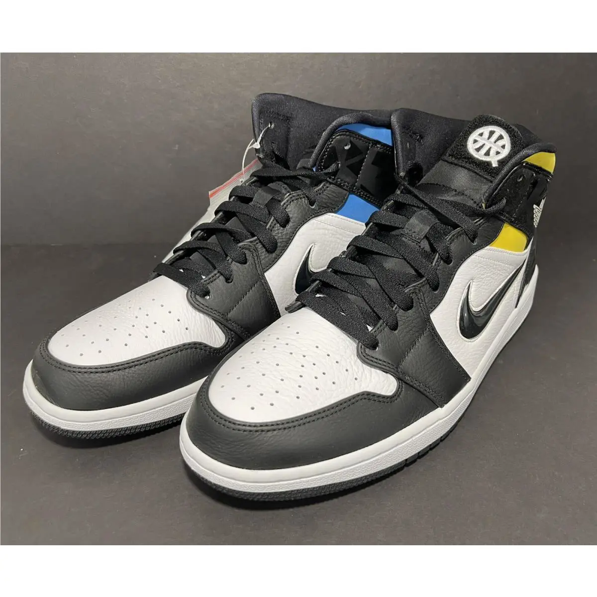 Nike shoes - Air Jordan 1 - Air - CJ9219001 - Multicolor 3