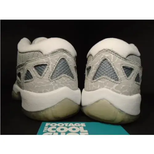 Nike shoes - Nike Air Jordan 11 Retro Low - 306006-072 - Gray 4