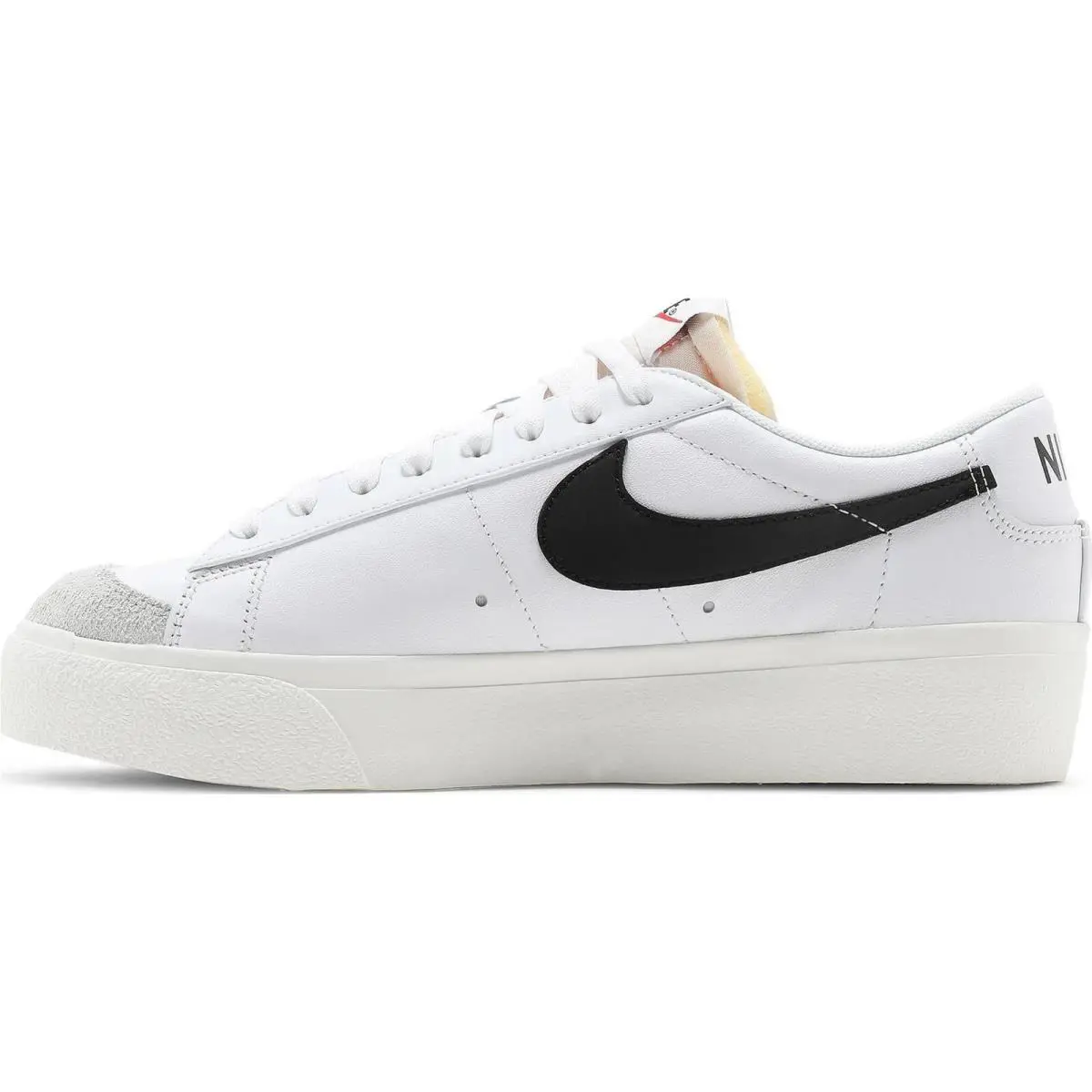 Nike shoes - White/Black (UPC: 195237087570) 0