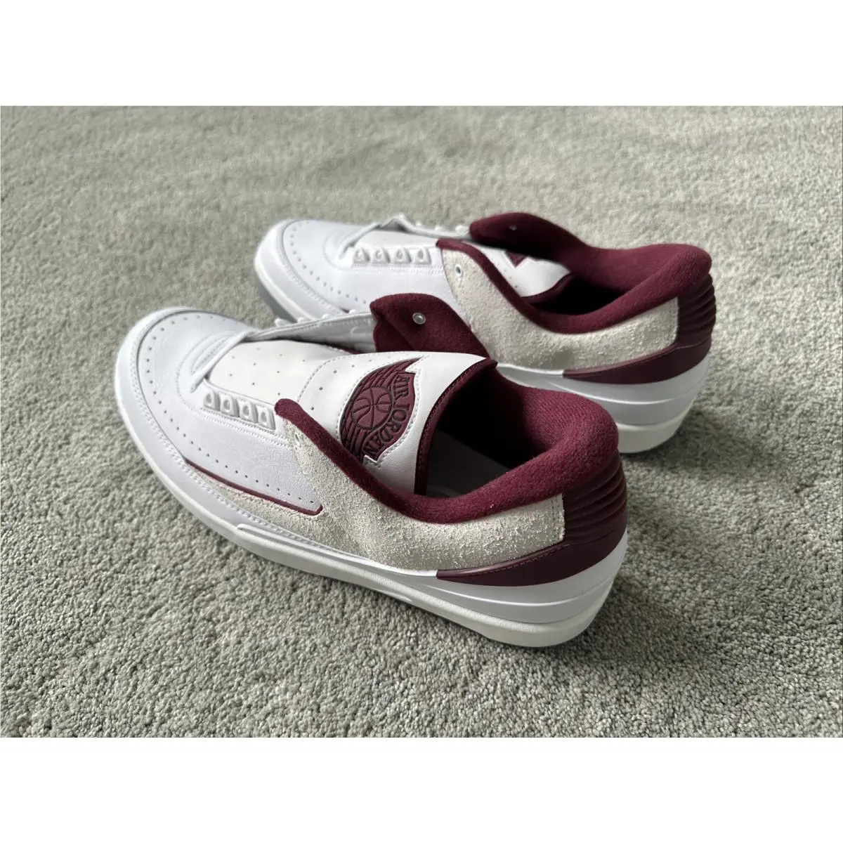 Nike shoes - Air Jordan Retro - Air Retro - White 4