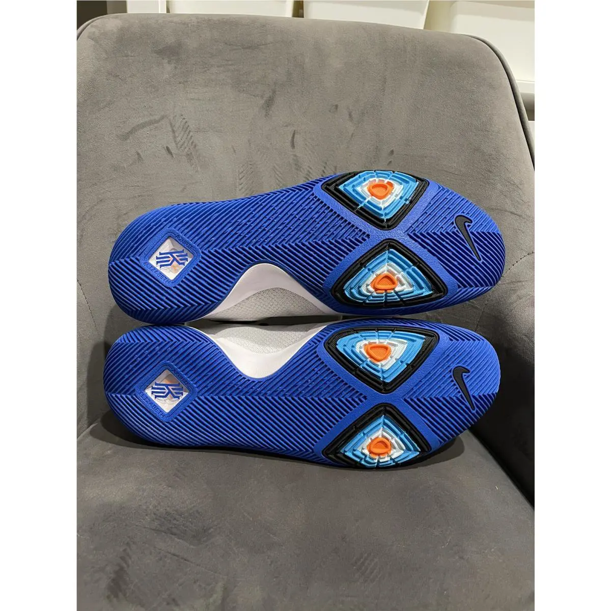 Nike shoes - Kyrie 3 - Kyrie - 852395-102 - White 7