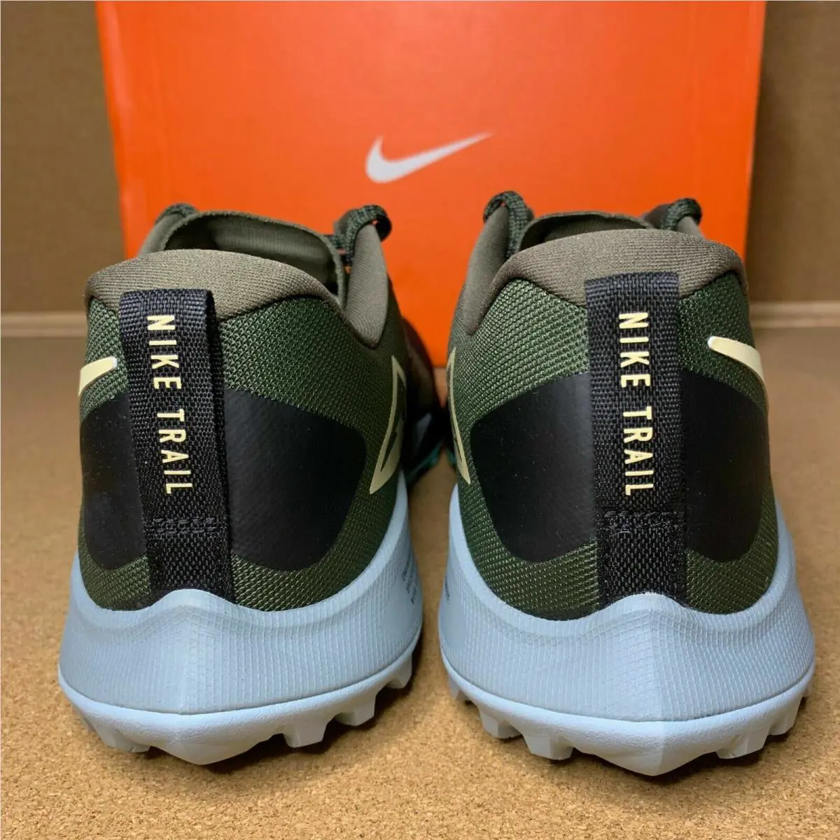 Nike shoes - Nike Air Zoom Terra Kiger - AQ2219-301 - Multicolor, Manufacturer: Cargo Khaki/Team Gold-Black (UPC: 193145277250) 3