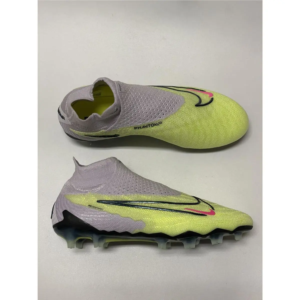 Nike shoes - Multicolor 2