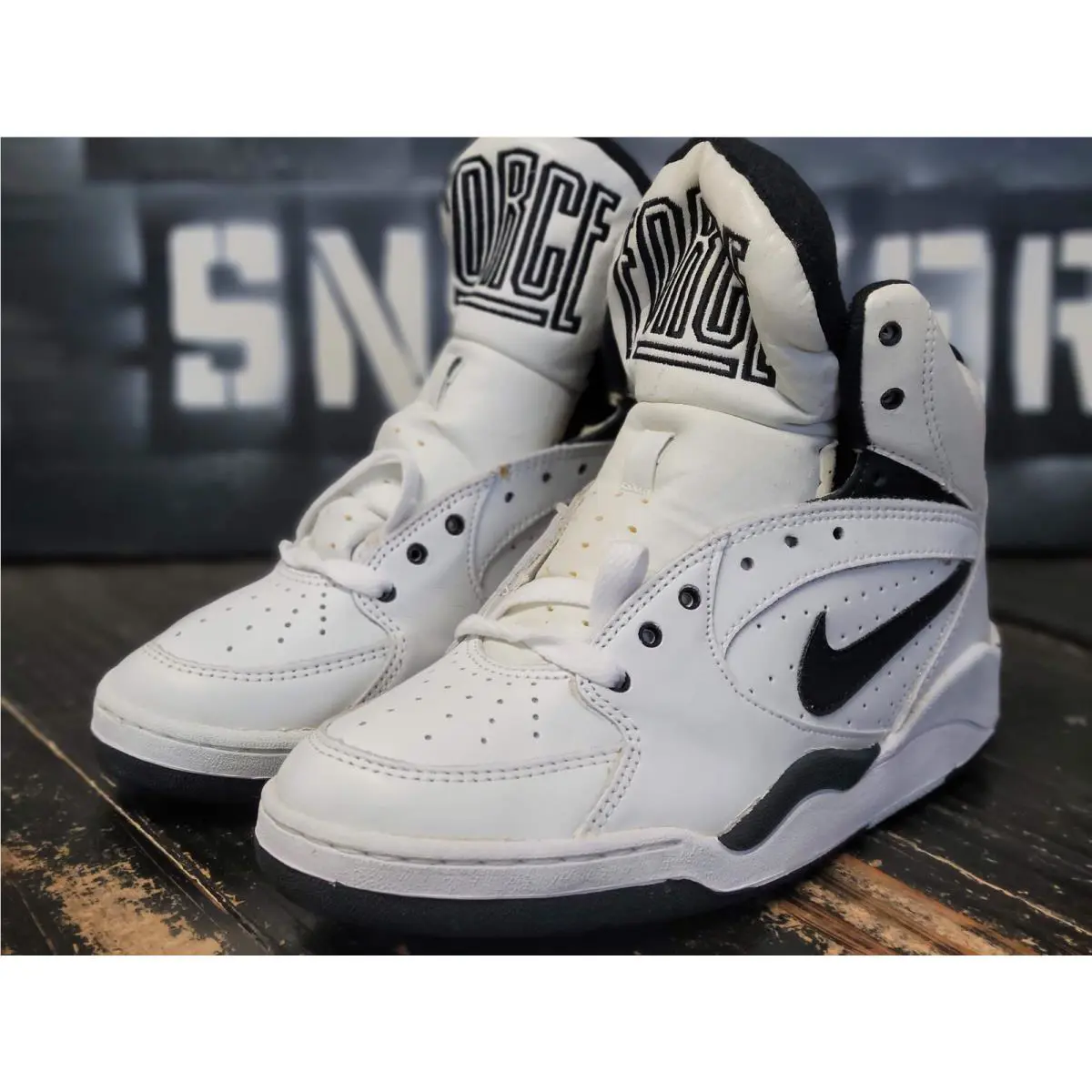 Nike shoes - White 1