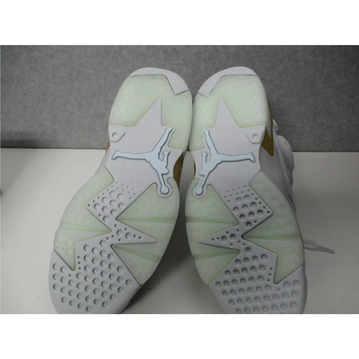 Nike shoes - Nike Air Jordan 6 Retro - DQ4914 074 - Gray 4
