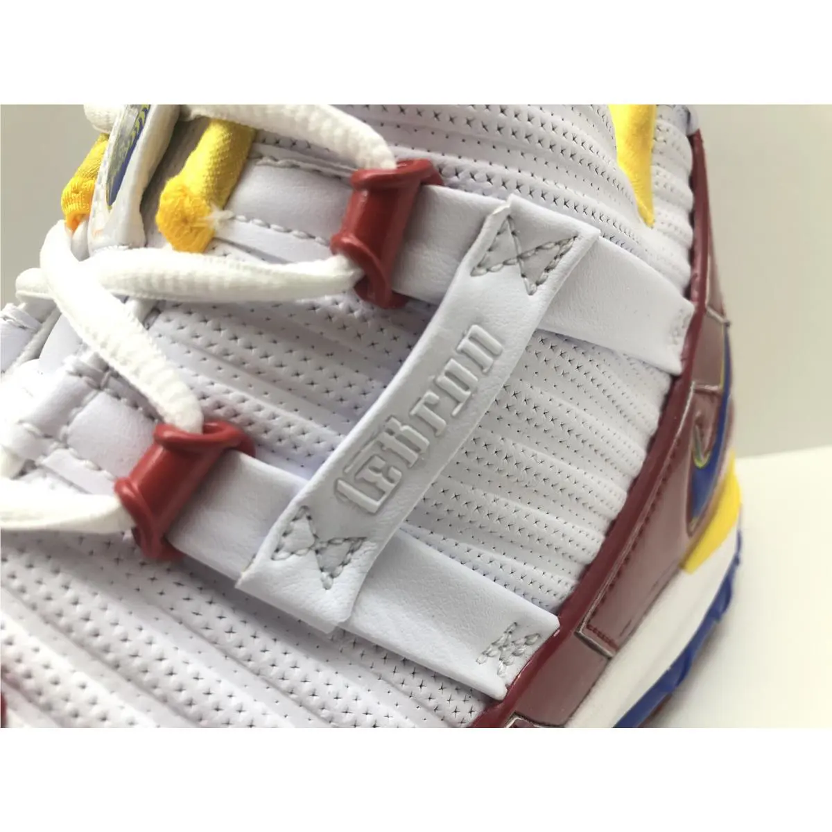Nike shoes - Nike Zoom Lebron III QS - AO2434-100 - White Red (UPC: 886691873099) 6