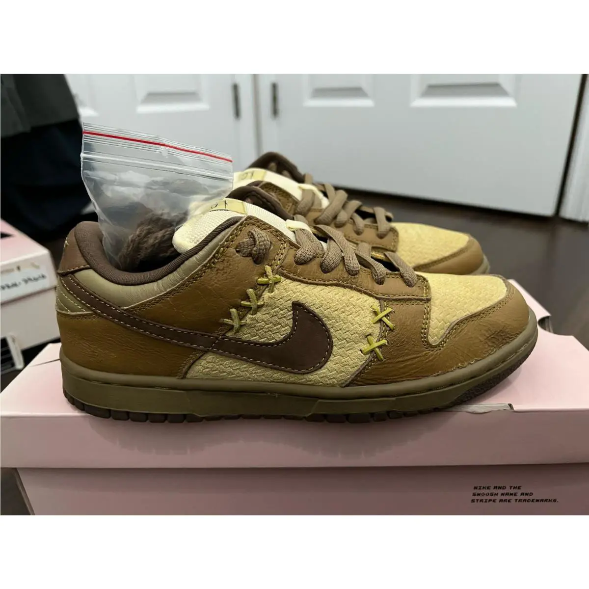 Nike shoes - Nike SB Dunk Low - Dunk Low - 304292-721 - Brown 0